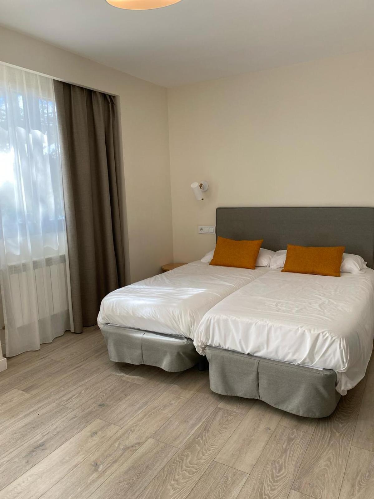 Villa Lucerna Sports & Hotel Resort Vigo de Sanabria Exterior photo