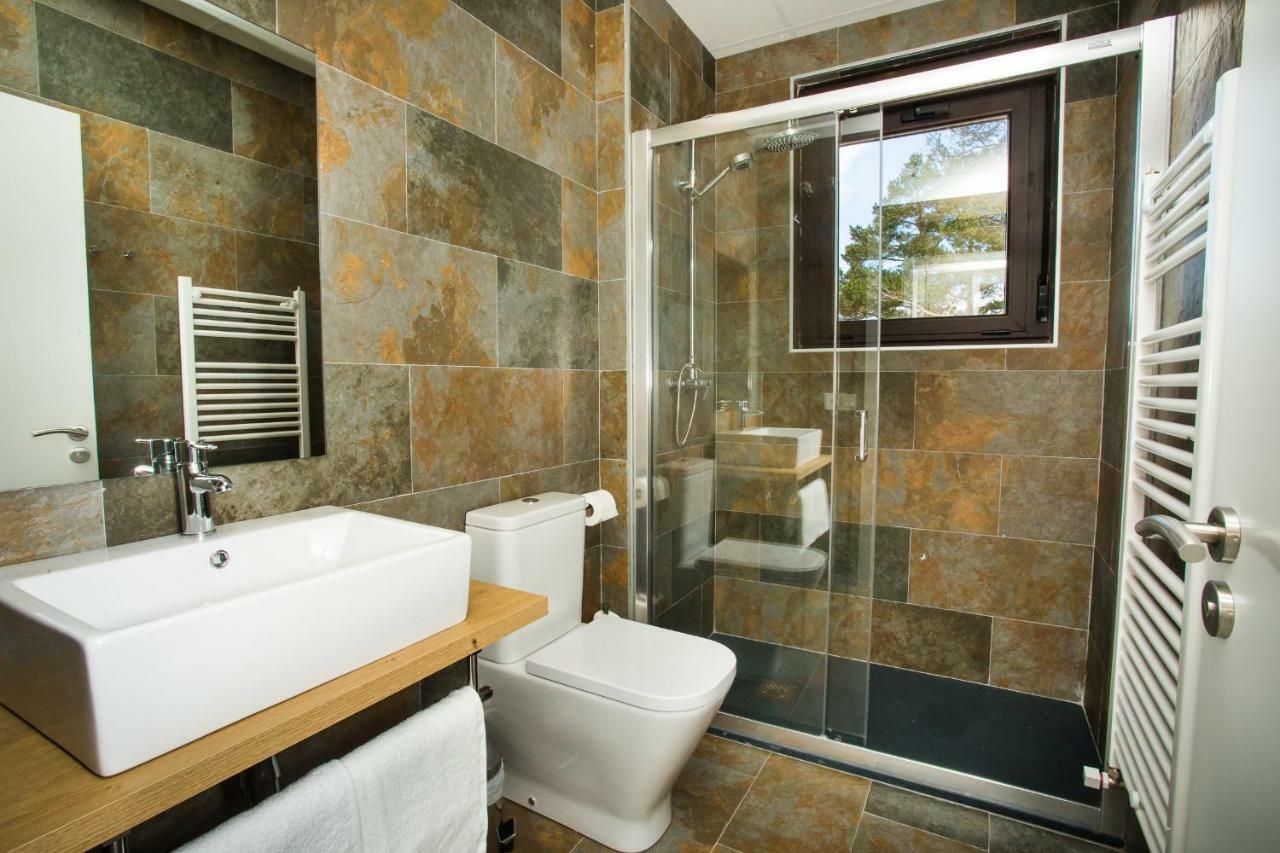 Villa Lucerna Sports & Hotel Resort Vigo de Sanabria Exterior photo
